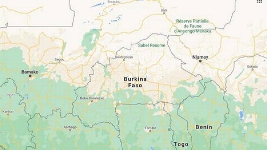 Aproximativ 100 de civili au fost ucişi în Burkina Faso, în cel mai sângeros atac din ultimii ani