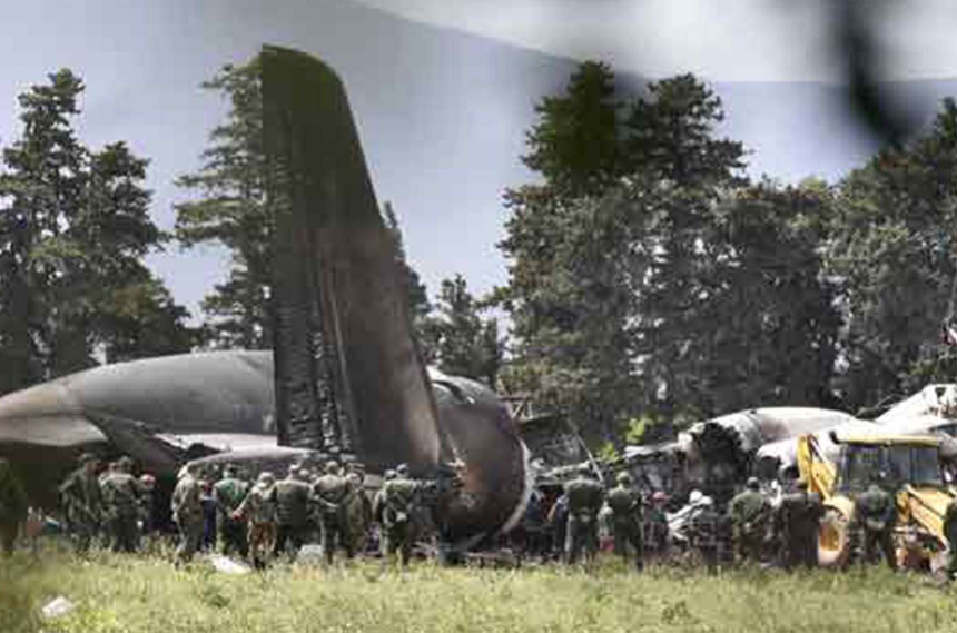 Doisprezece morţi în Myanmar, în urma prăbuşirii unui avion militar
