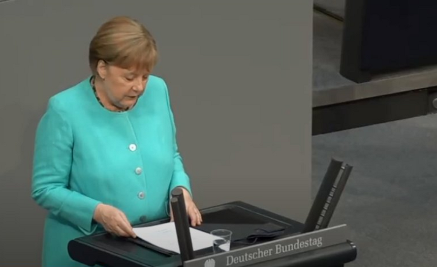 Merkel îndeamnă UE să lege un ”contact direct” cu Moscova 