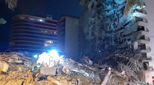 Un imobil rezidenţial de 12 etaje se surpă parţial la Surfside, la nord de Miami Beach, în Florida; un băiat scos în viaţă dintre dărâmături; zeci de salvatori la intervenţie