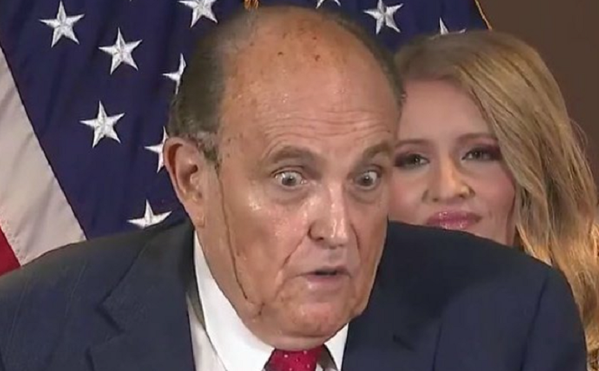O Curte de Apel din New York îi suspendă licenţa de avocat lui Rudy Giuliani, din cauza unor declaraţii false cu scopul de a convinge justiţia să anuleze înfrângerea lui Trump în alegerile prezidenţiale din noiembrie