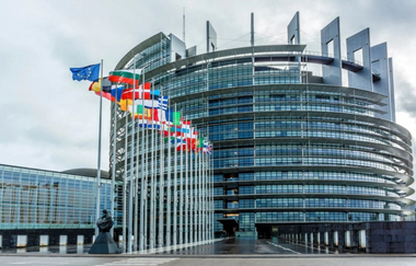 Belarusul îşi suspendă participarea la Parteneriatul Estic şi îşi recheamă la ”consultări” ambasadorul la UE