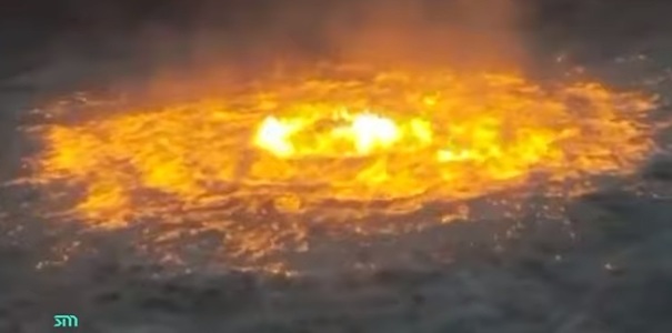 Un cerc de foc a izbucnit în apele Mexicului în urma unei scurgeri de gaz de la o conductă subacvatică a companiei petroliere Pemex - VIDEO