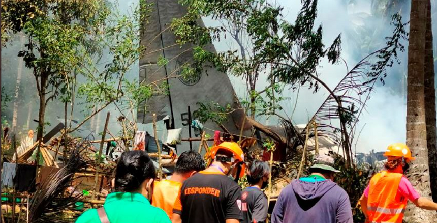 Cel puţin 50 de morţi în Filipine, în urma prăbuşirii unui avion militar, unul dintre cele mai grave accidente aeriene din istoria armatei filipineze