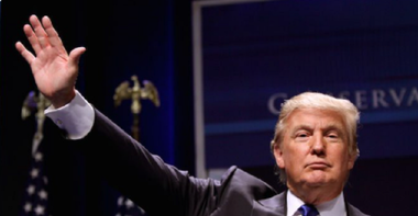 Trump şi-a exprimat admiraţia faţă de Hitler într-un turneu european, în 2018, la marcarea unui secol de la Primul Război Mondial; ”Hitler a făcut multe lucruri bune”, i-ar fi spus lui şefului său de cabinet John Kelly