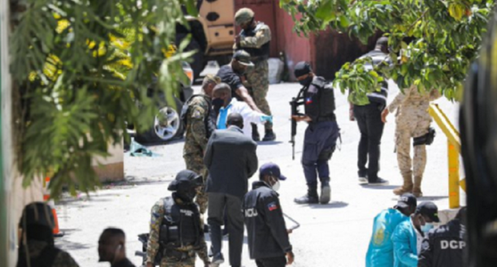 Şoc în Haiti după asasinarea preşedintelui Jovenel Moïse, ciuruit de 12 gloanţe, şi uciderea a patru ”mercenari”