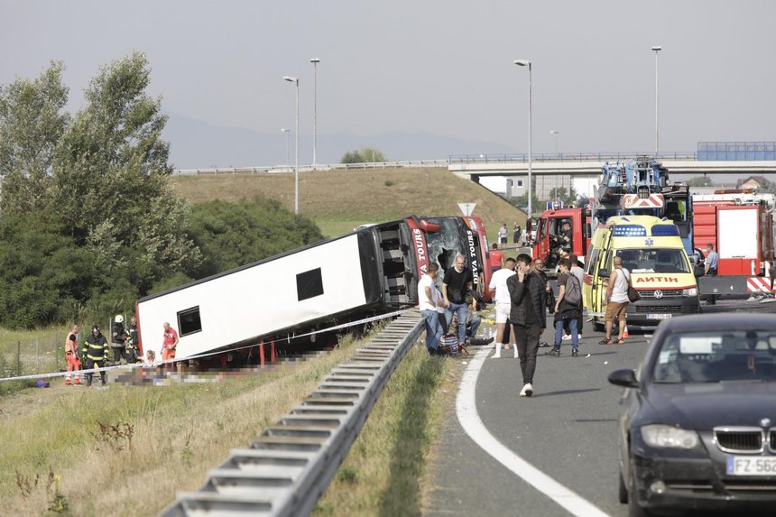 Croaţia: Accident soldat cu zece morţi şi 45 de răniţi