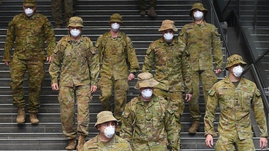 Aproximativ 300 de militari urmează să verifice respectarea carantinei impuse la Sydney din cauza covid-19