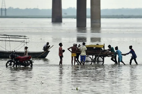 Cel puţin 11 morţi în estul Indiei în urma unor ploi totenţiale; bilanţul musonului creşte la peste 230 de morţi
