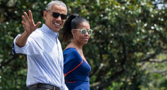 Barack Obama îşi anulează petrecerea de ziua de naştere cu 400 de invitaţi pe Insula Martha's Vineyard, din cauza unor critici republicene, şi urmează să găzduiască un eveniment mai modest, cu familia şi prieteni apropiaţi