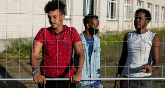 UE convoacă o reuniune pe tema migranţilor care intră ilegal în Lituania din Belarus
