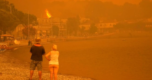 Premierul grec Kyriakos Mitsotakis, criticat de opoziţie, locuitori şi autorităţi locale, cere ”iertare pentru posibile erori” după opt zile în care Grecia este devastată de incendii soldate cu doi morţi şi zeci de răniţi spitalizaţi