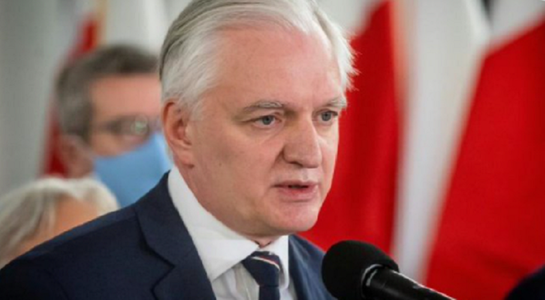 Coaliţia conservator-naţionalistă Dreapta Unită, aflată la putere în Polonia, se sparge, după ce premierul Mateusz Morawiecki îl demite din funcţia de vicepremier şi din Guvern pe Jaroslaw Gowin, liderul Partidului Antanta, unul dintre cei trei membri ai 