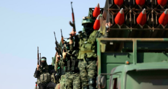 Grupări armate palestiniene din Fâşia Gaza, acuzate de HRW de ”crime de război”
