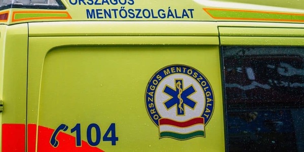 Ungaria: Opt persoane au murit într-un accident de autocar