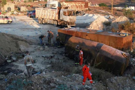 Cel puţin 28 de morţi şi 79 de răniţi în urma exploziei unei cisterne cu benzină în nordul Libanului