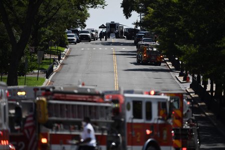 Washington: Alertă în zona Capitoliului SUA, după ce un bărbat aflat într-o camionetă a anunţat că are o bombă