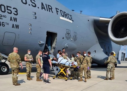 Mai multe state şi-au avertizat cetăţenii din Afganistan cu privire la o ameninţare deosebită de terorism pe aeroportul din Kabul