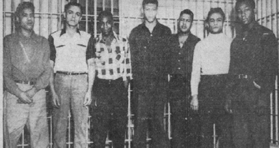 Şapte afroamericani, graţiaţi în Virginia, la 70 de ani după ce au fost executaţi pe scaunul electric cu privire la violarea unei femei albe