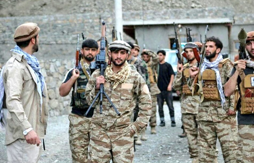 Talibanii îndeamnă rezistenţa afgană din Valea Pandjshir să depună armele, în urma unor prime confurntări armate după plecarea americanilor din Afganistan