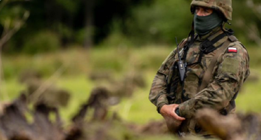 Deplasare de trupe în Polonia, ca reacţie faţă de exerciţiile militare ruse Zapad