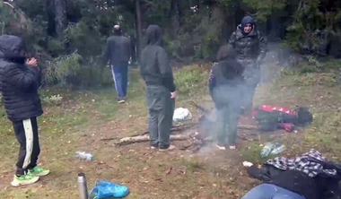 Patru migranţi găsiţi morţi la frontiera dintre Polonia şi Belarus