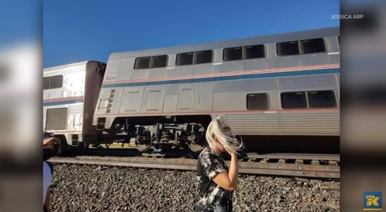 Statele Unite - Trei persoane au murit şi mai multe au fost rănite după ce un tren a deraiat - VIDEO