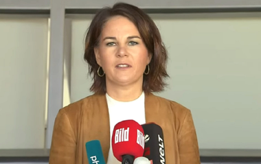 Verzii germani vor să formeze o coaliţie cu Partidul Social Democrat şi Partidul Liberal