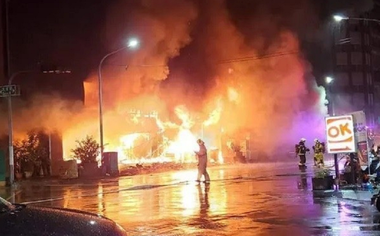Patruzeci şi şase de morţi şi zeci de răniţi în Taiwan, într-un incendiu într-un imobil mixt locuit cu 13 etaje, unul dintre cele mai sângeroase incendii din ultimii 20 de ani în lume