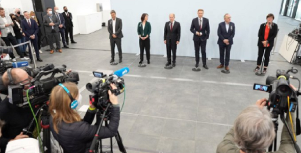 Social-democraţii, liberalii şi ecologiştii anunţă un acord preliminar în vederea formării unui Guvern în Germania