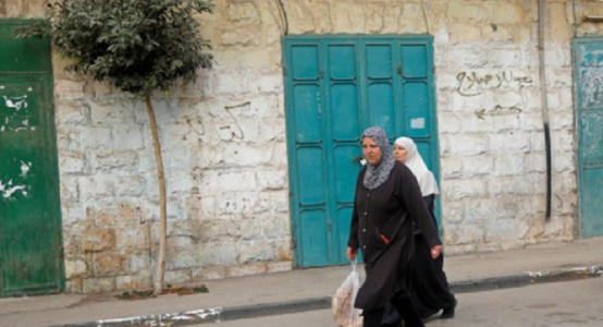 Israelul regularizează statutul a 4.000 de locuitori palestinieni ai Cisiordaniei ocupate, o premieră din 2009