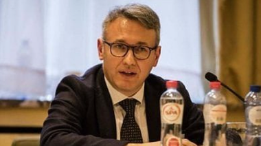 Vaccinarea suplimentară cu alt tip de vaccin decât cel folosit la vaccinarea completă pare mai eficientă, afirmă EMA