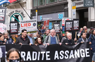 Julian Assange ”arată foarte rău” înantea apelului SUA împotriva refuzului justiţiei britanice de a-l extrăda, afirmă Stella Moris