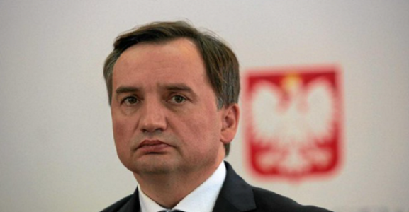 ”Polonia nu poate şi nu trebuie să plătească” amenzi impuse de CJUE din cauza reformei controversate a justiţiei şi neînchiderii minei de lignit Turów, afirmă ministrul polonez al Justiţiei Zbigniew Ziobro