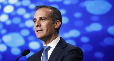 Primele cazuri de covid-19 la COP26, între care primarul oraşului Los Angeles, Eric Garcetti