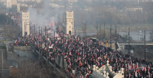 Mii de manifestanţi la un marş de Ziua Independenţei Poloniei, organizat de către extrema dreaptă şi stat