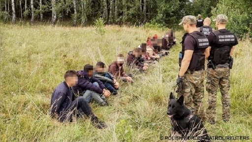 Ţările vecine statului Belarus: Criza migranţilor riscă să provoace un conflict militar