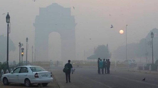 India: New Delhi închide şcolile o săptămână din cauza poluării