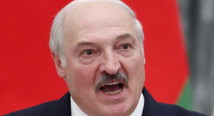 Lukaşenko acuză UE că refuză să primească 2.000 de migranţi blocaţi la frontiera cu Polonia, aşa cum i-a promis Merkel să discute cu Uniunea, care refuză, şi vrea ca Germania să primească aceşti migranţi 