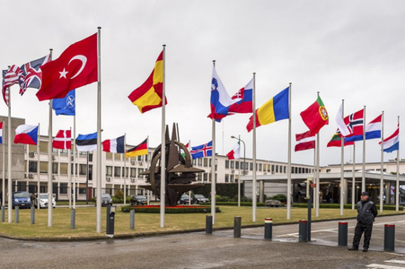 Noul guvern german va menţine un acord cu NATO în domeniul nuclear, potrivit acordului de coaliţie convenit miercuri