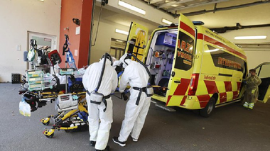 Un prim caz suspect de contaminare cu varianta SARS-CoV-2 omicron, depistat în Germania, la o persoană care s-a întors recent din Africa de Sud