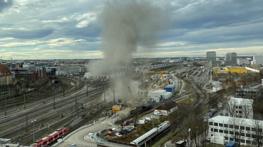 UPDATE-Patru răniţi într-o explozie a unei bombe vechi, lângă o gară din Munchen