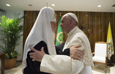 Papa Francisc preconizează, după turneul în Cipru şi Grecia, o a doua întâlnire cu Patriarhul Kiril al Bisericii Ortodoxe Ruse