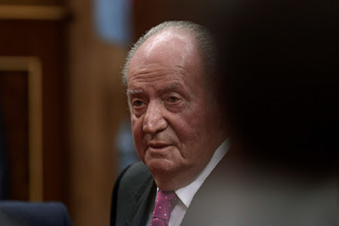 Fostul rege al Spaniei Juan Carlos I invocă imunitatea, după ce este dat în judecată la Londra de către fosta sa amantă Corinna zu Sayn-Wittgenstein-Sayn cu privire la hărţuire