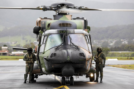 Australia vrea să-şi înlocuiască flota de elicoptere europene Airbus cu elicoptere americane, la trei luni după criza submarinelor