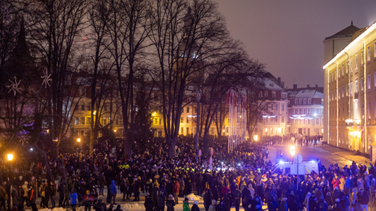 Mii de manifestanţi la Riga împotriva măsurilor anticovid şi a puterii letone