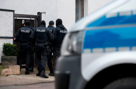 Operaţiune a poliţiei şi forţelor speciale în Saxonia, în urma unor ameninţări cu moartea la adresa ministrului-preşedinte CDU Michael Kretschmer