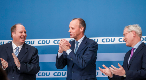 Adversarul dintotdeauna al Angelei Merkel Friedrich Merz preia conducerea unei Uniuni Creştin Democrate în criză, după deruta în alegerile legislative