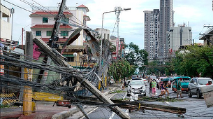Cel puţin 208 morţi, 239 de răniţi şi 52 de dispăruţi în Filipine, în urma tafunului Rai