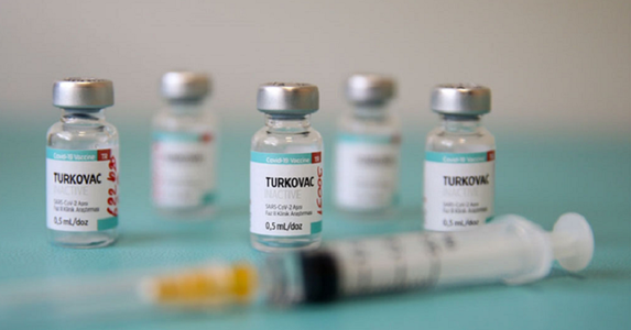 Turcia îşi autorizează de urgenţă vaccinul împotriva covid-19 Turkovac cu virus inactiv 